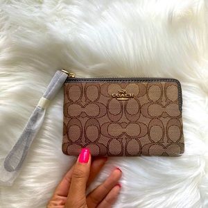 Brand New Coach Wristlet
